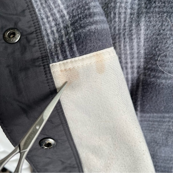 - Xs  Columbia fleece vest - Picture 4 of 10